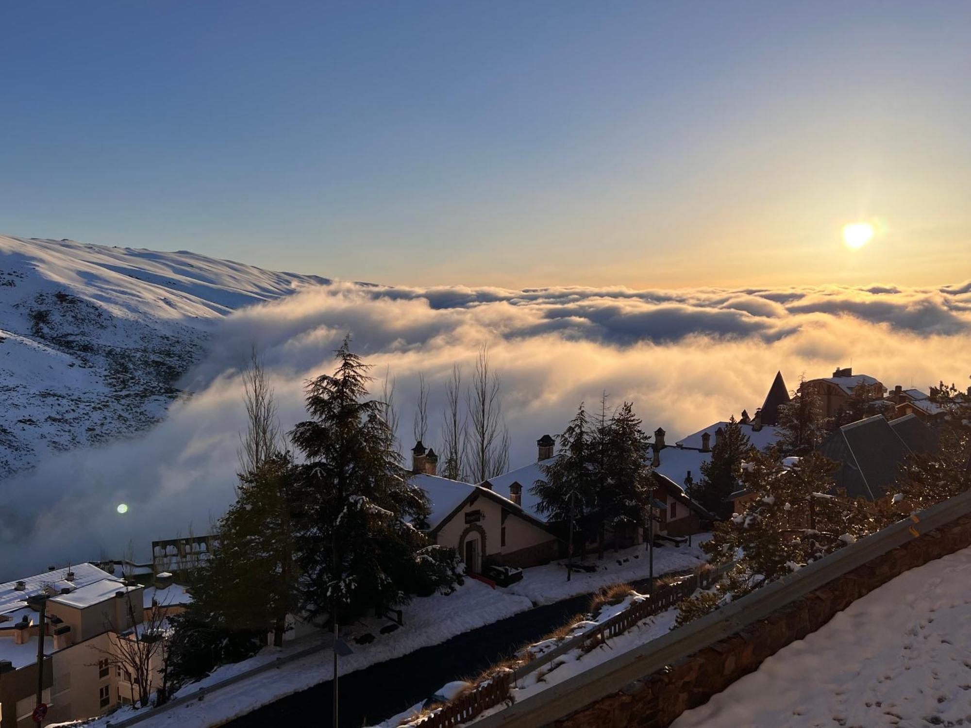 Sierra Nevada Apartamento, Ideal Para Grupos, Aparcamiento En La Puerta Y Con Impresionantes Vistas 外观 照片